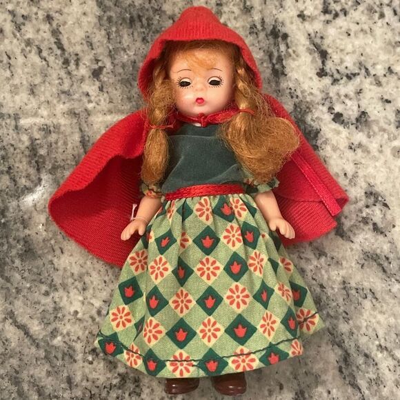 Madame Alexander Other - 2002 Madame Alexander Doll Little Red Riding Hood Cape Braided Hair McDonalds